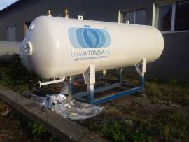 Ємність 4,85 куб на рамі б/у з арматурою